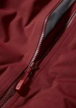 Rab "Kinetic 2.0 Jacket" - Oxblood Red -Outdoor Ausrüstungsgeschäft CAMPAIGN QWG 74 OR KINETIC 2 OXBLOOD RED DETAIL 04
