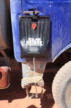 Origin Outdoors Basic Nature "Solardusche Rollbar" - 20L -Outdoor Ausrüstungsgeschäft bn solardusche10L 3