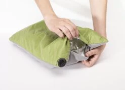 Cocoon "Air Core Pillow Ultralight" - Wasabi 10 Cocoon "Air Core Pillow Ultralight" - Wasabi -Outdoor Ausrüstungsgeschäft cc acp zipper